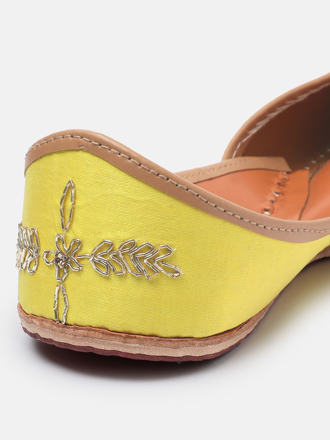 House of Pataudi Women Ethnic Embellished Mojaris