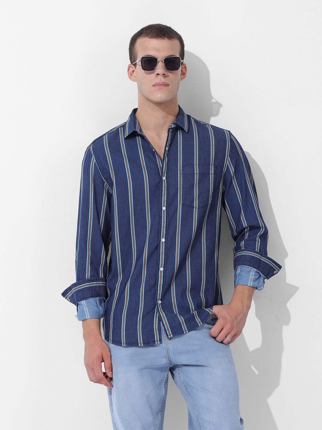 The Indian Garage Co Slim Fit Multi Stripes Striped Cutaway Collar Casual Shirt