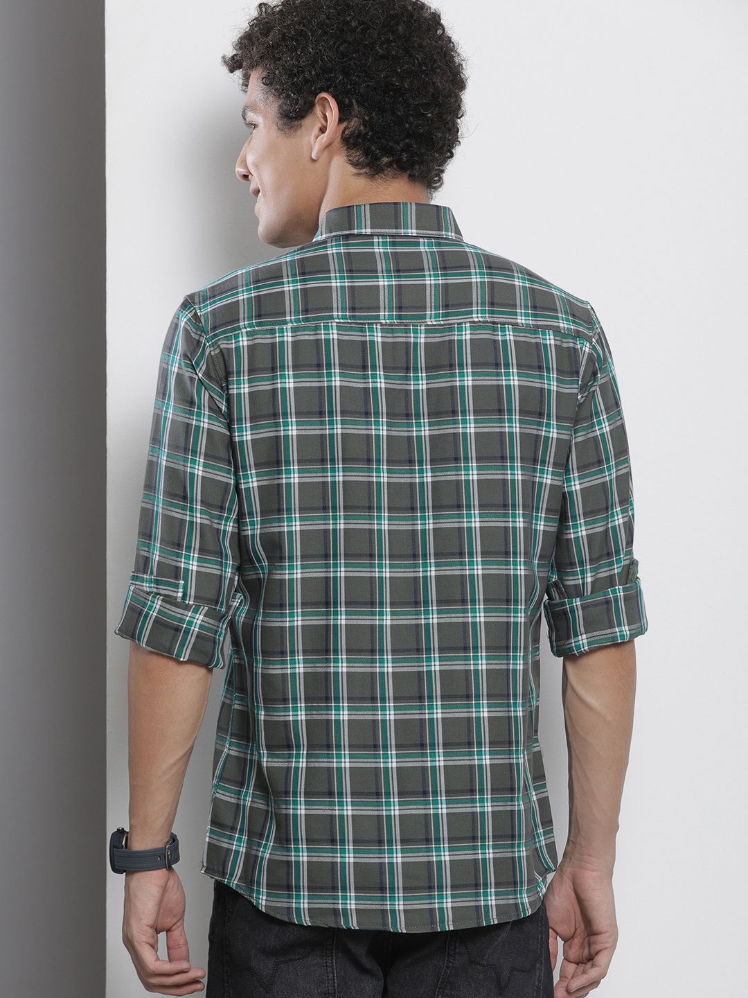 The Indian Garage Co Men Charcoal Grey & Green Checked Pure Cotton Casual Shirt
