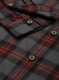 The Indian Garage Co Men Regular Fit Checked Casual Shirt