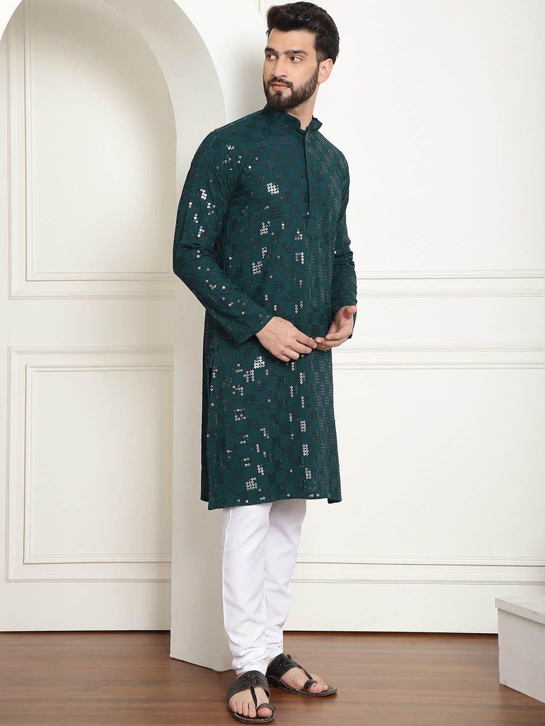 SOJANYA Kurta Kapas Tulen Bersulam Labuci Mandarin Dengan Churidar