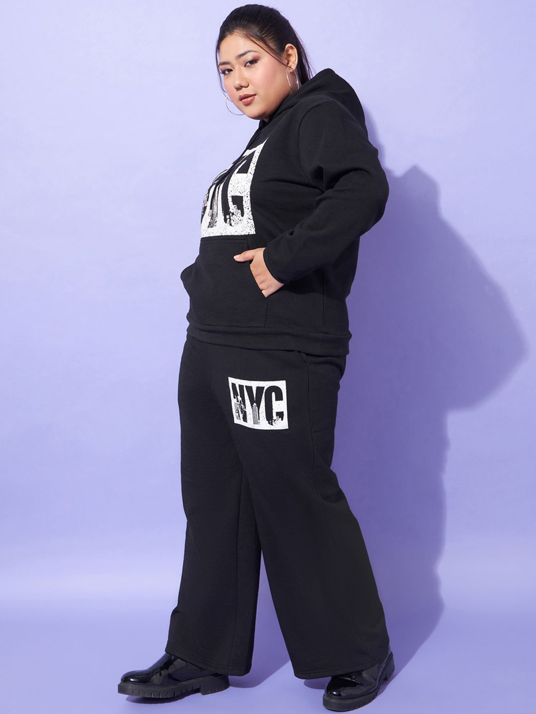SASSAFRAS Curve Plus Size Hooded Neck Typography Printed Sweatshirt With Joggers Co-Ords