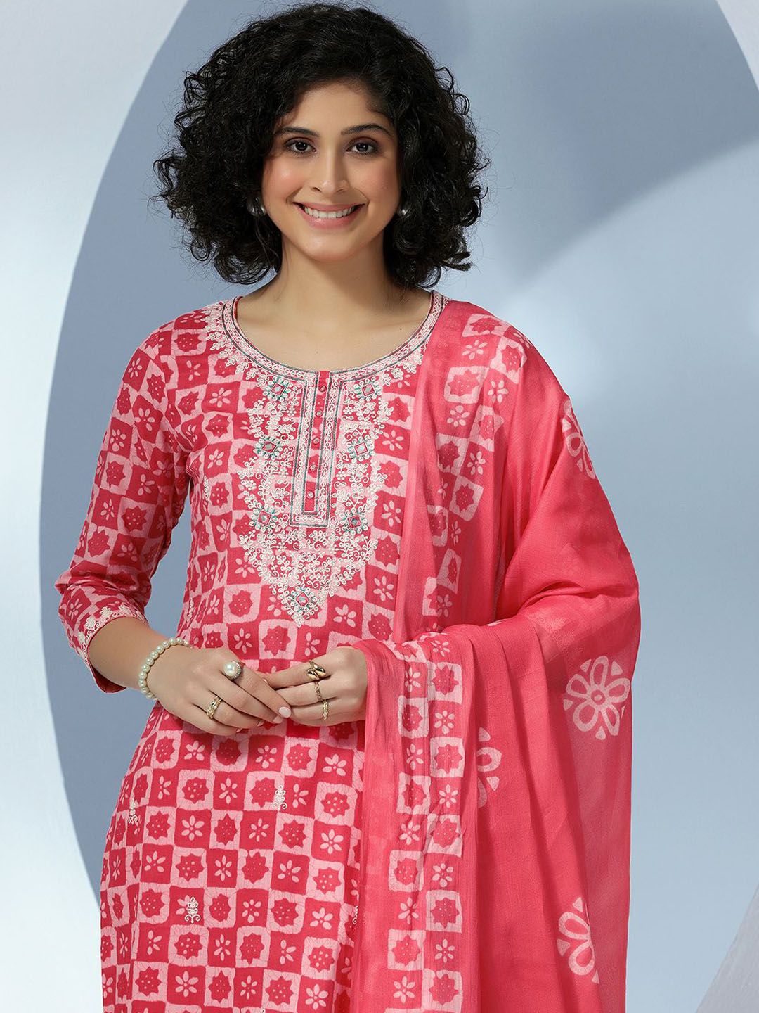 Libas Women Printed Regular Thread Work Pure Cotton Kurta with Trousers & With Dupatta