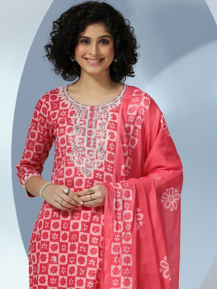 Libas Women Printed Regular Thread Work Pure Cotton Kurta with Trousers & With Dupatta