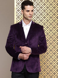 House of Pataudi Notched Lapel Single-Breasted Velvet Finish Jashn Party Blazer
