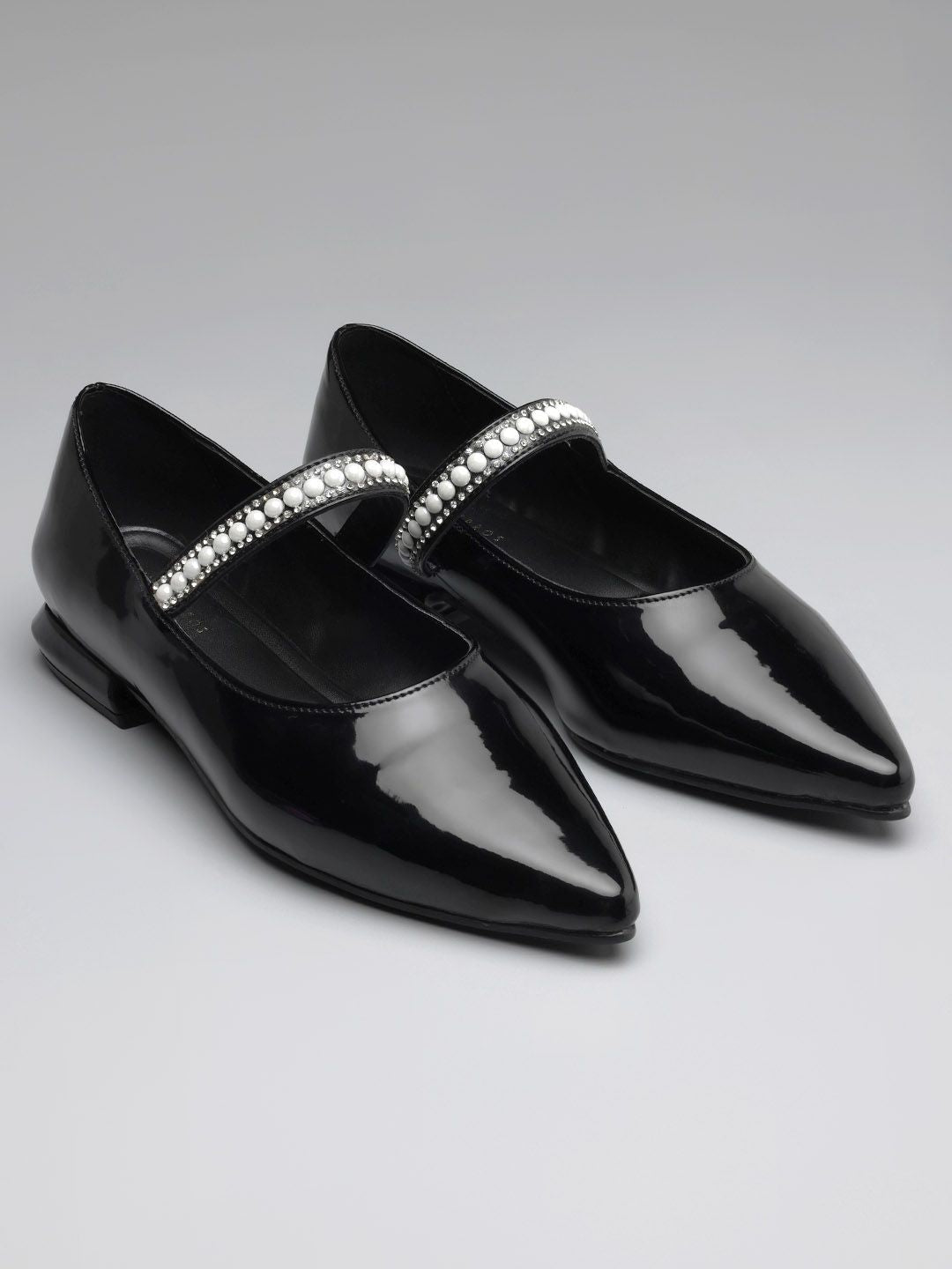 Lino Perros Women Fashion Flats