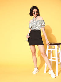 Berrylush Women Black Solid Bodycon Mini Skirt