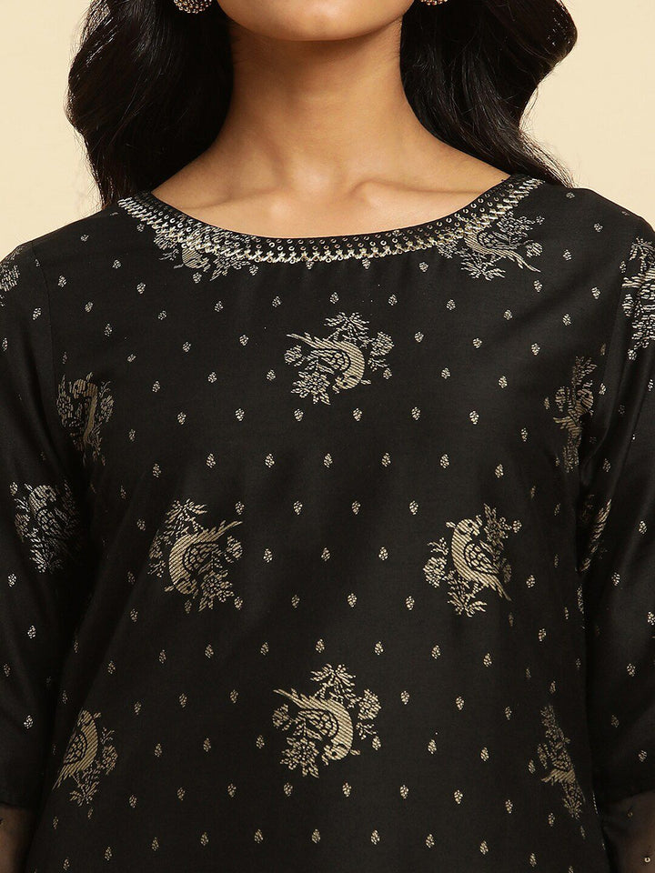 W Black Ethnic Motifs Printed Sequinned Straight Kurta