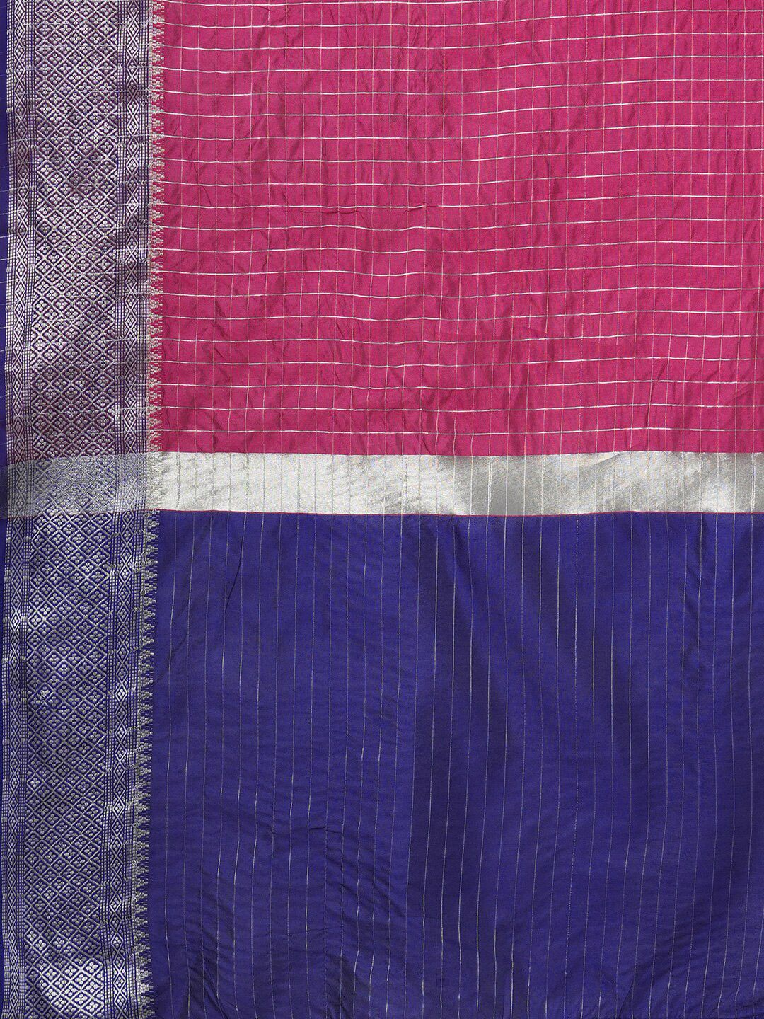 Saree mall Checked Zari Saree