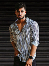 Powerlook White & Black Geometric Printed India Slim Oversized Drop-Shoulder Shirt