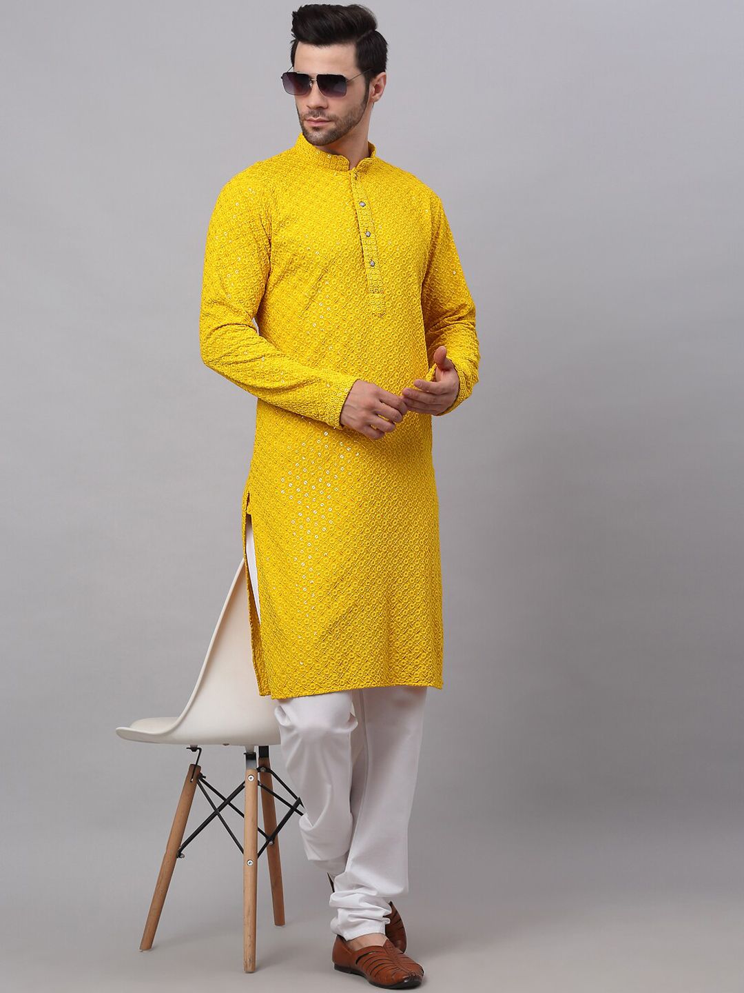 Jompers Men Floral Embroidered Sequinned Pure Cotton Kurta with Churidar