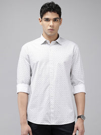Park Avenue Pure Cotton Slim Fit Geometric Printed Casual Shirt