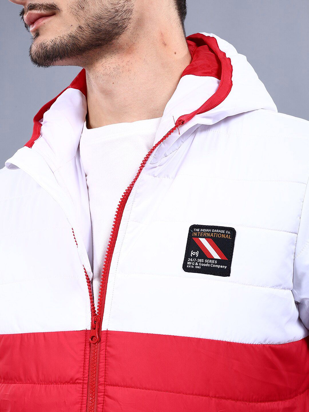 The Indian Garage Co Men Colourblock Regular Fit Hooded Puffer Jacket