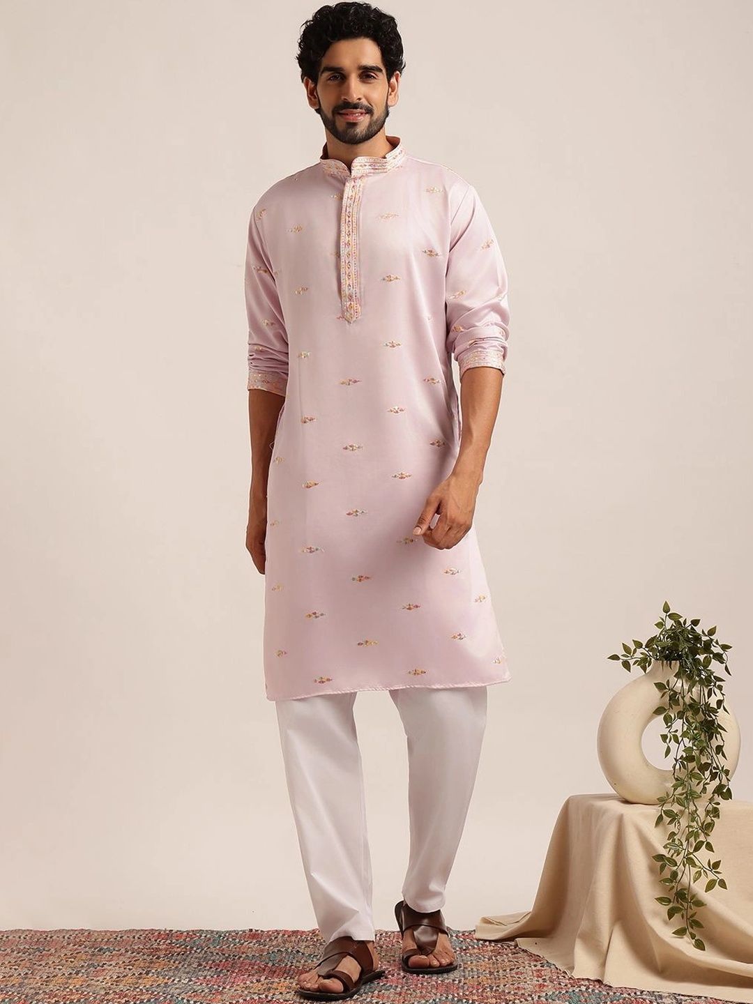 SOJANYA Men Ethnic Motifs Embroidered Thread Work Kurta
