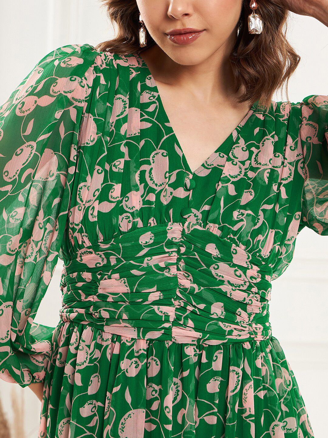 Antheaa Green Floral Printed V-Neck Puff Sleeve Pleated Tiered Fit & Flare Dress