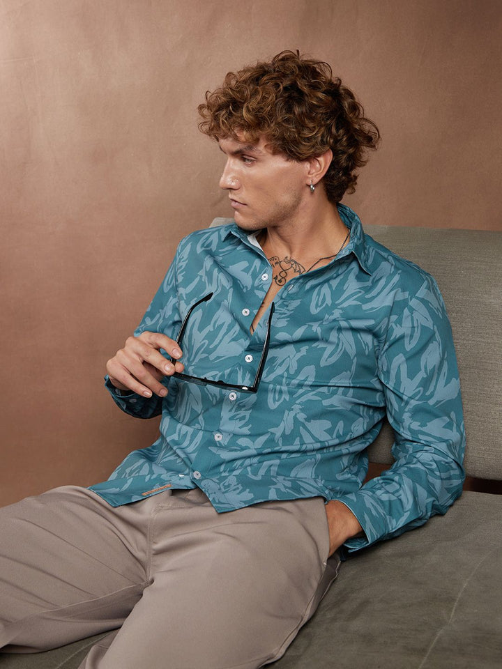Campus Sutra Floral Printed Spread Collar Long Sleeves Cotton Comfort Shirt