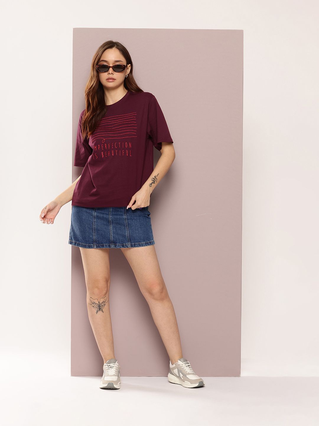 Tshirt sulaman besar wanita Dillinger