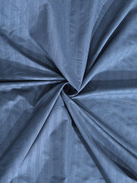 KLOTTHE Biru Pejal Berjalur Flat 300 TC Cadar Katil King dengan 2 Sarung Bantal-250 x 225 cm