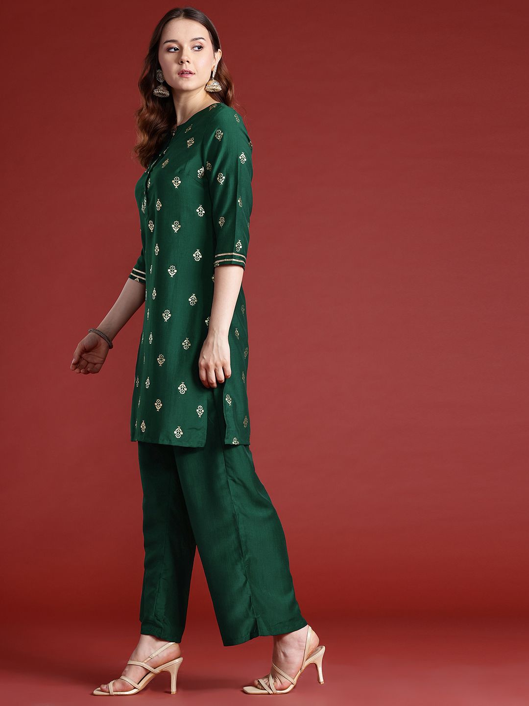 Anouk Ethnic Motifs Foil Printed Gotta Patti Kurta with Palazzos & Dupatta
