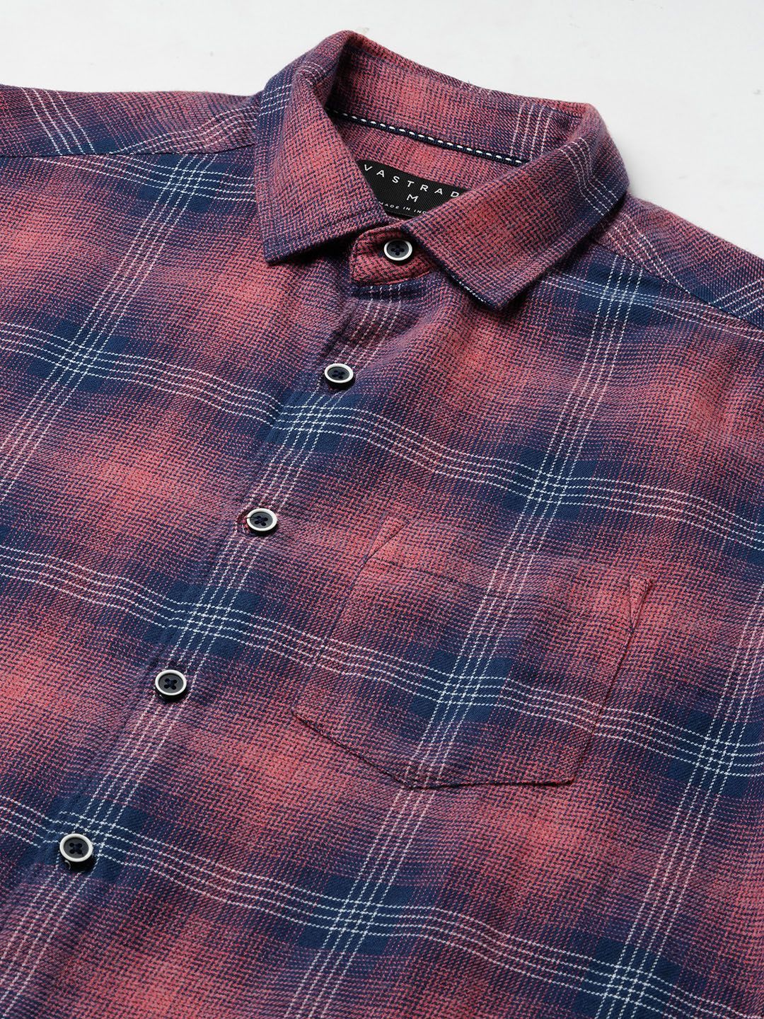 VASTRADO Men Classic Fit Spread Collar Checked Cotton Casual Shirt