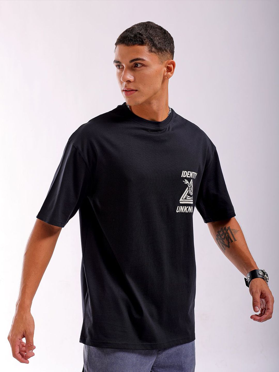 The Indian Garage Co Men Typography Printed Round Neck T-shirt