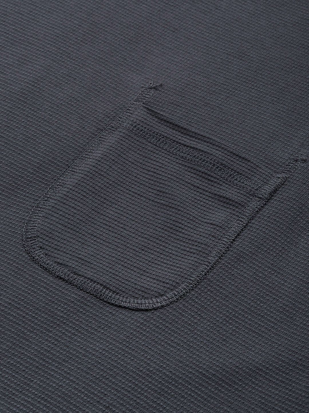 DILLINGER Men Honeycomb Structure Oversized Pocket T-shirt