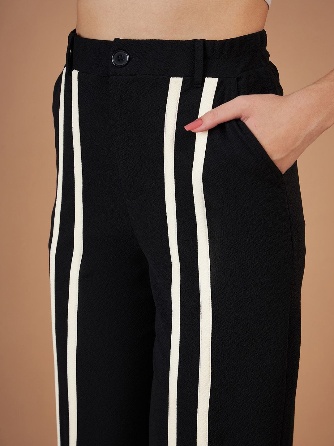 SASSAFRAS Black Notched Lapel Collar Blazer With Trousers