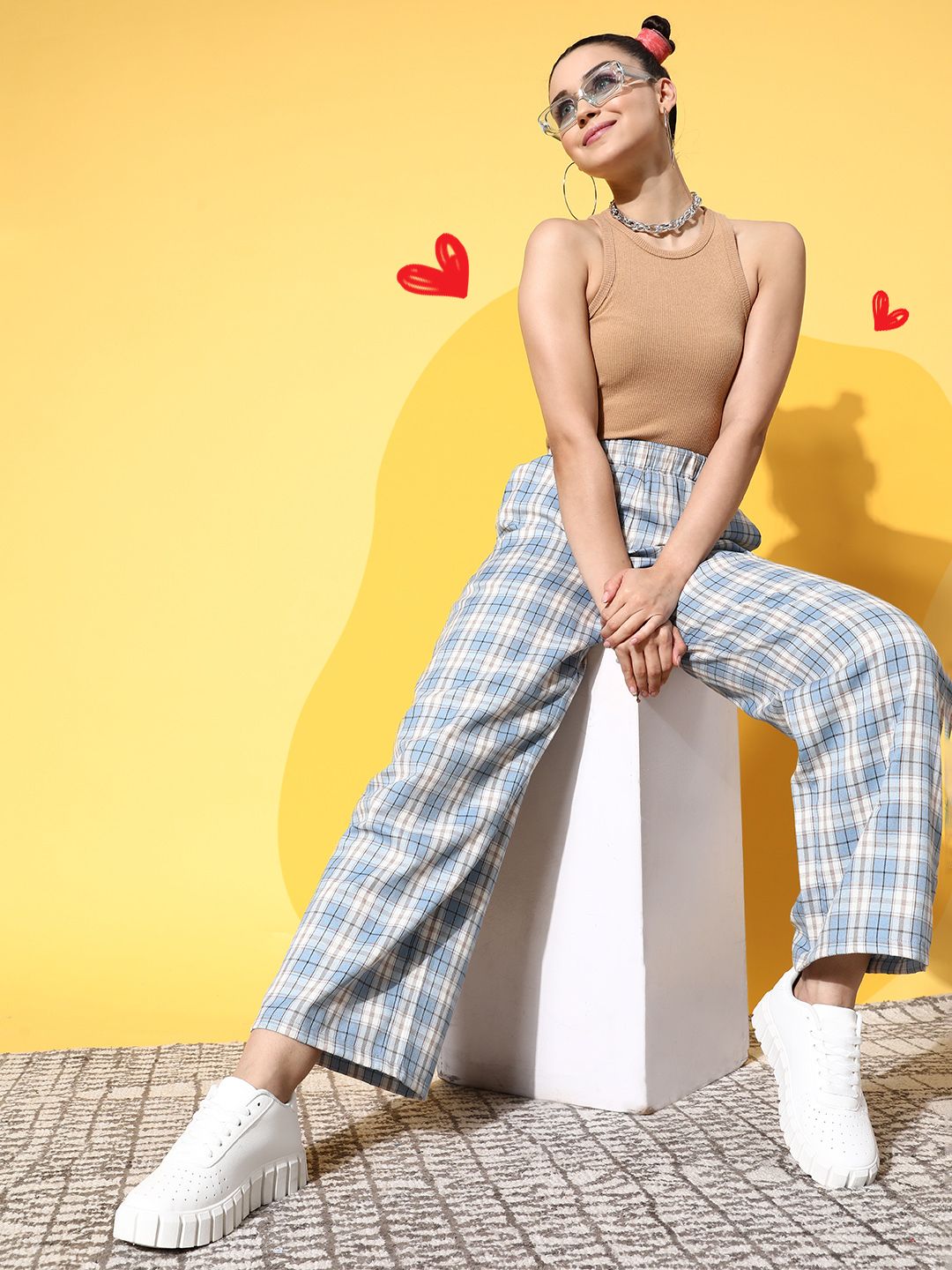 Berrylush Women Checked Relaxed High-Rise Trousers