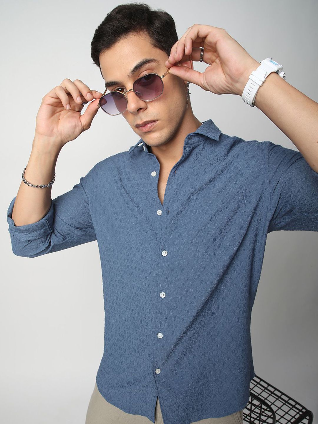 VASTRADO Men Classic Cutaway Collar Textured Slim Fit Casual Shirt