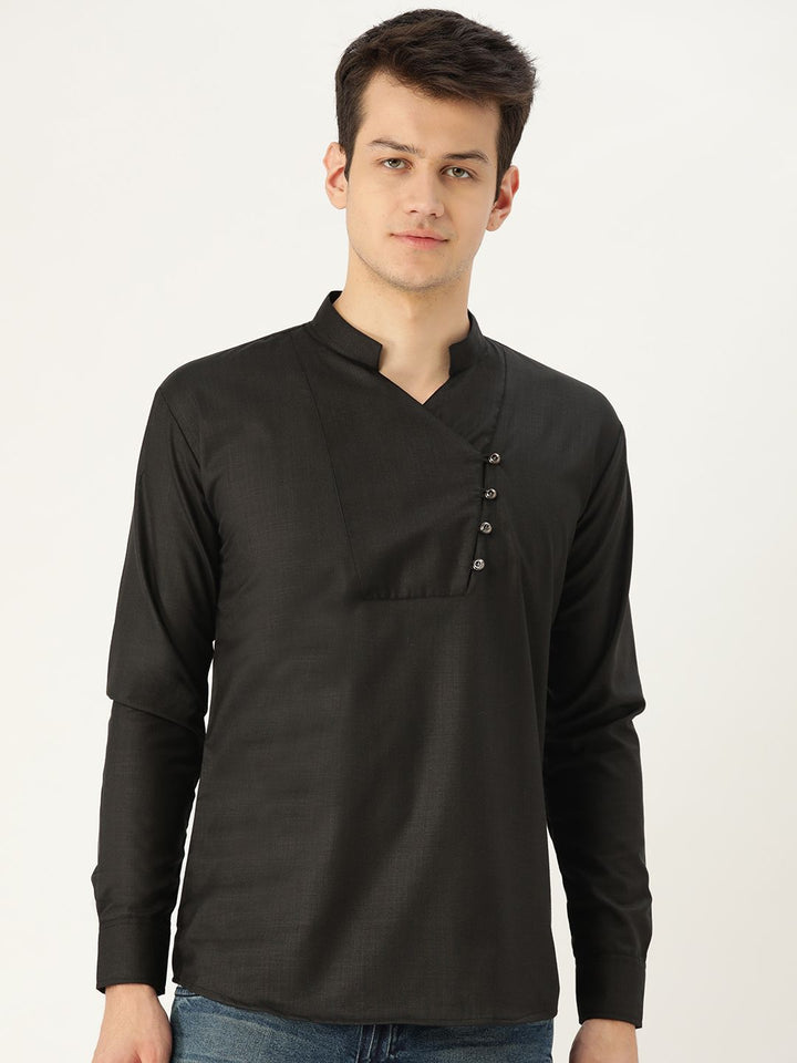 SOJANYA Lelaki Hitam Solid Kurta Lurus Pendek