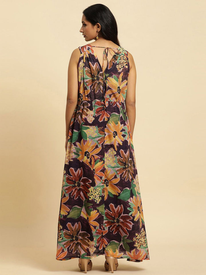 W Floral Print V-Neck Sleeveless Maxi Dress