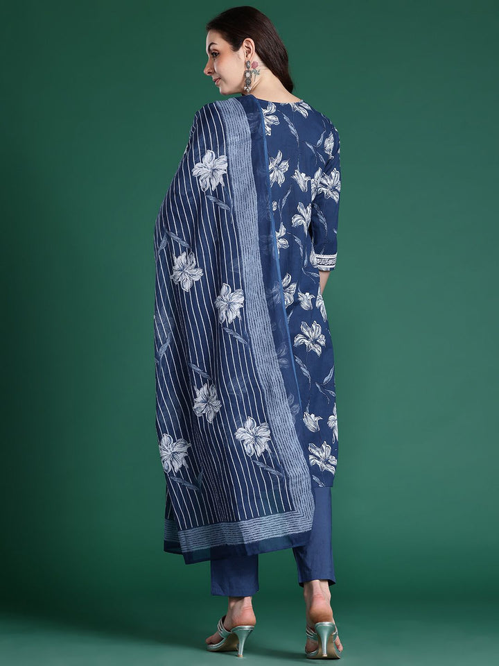 Indo Era Floral Printed Regular Pure Cotton Kurta with Trousers & Dupatta