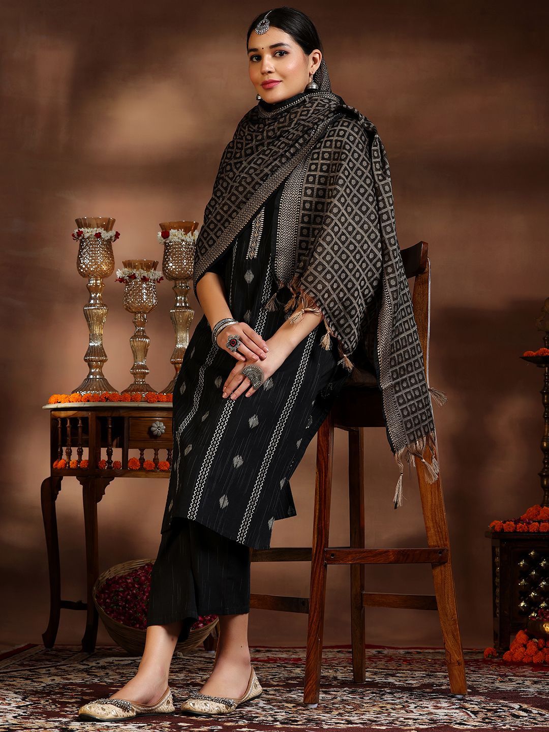Libas Women Ethnic Motifs Regular Thread Work Kurta with Trousers & With Dupatta