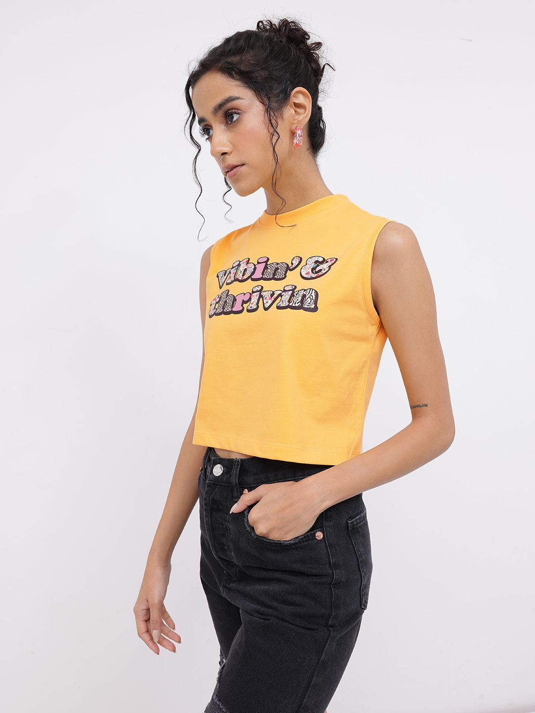 DressBerry Feel Good Thrivin Typo Printed Sleeveless Crop T-shirt