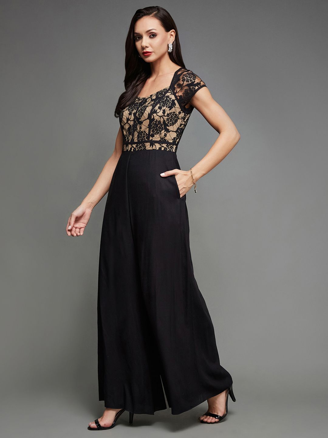 Miss Chase Basic Jumpsuit