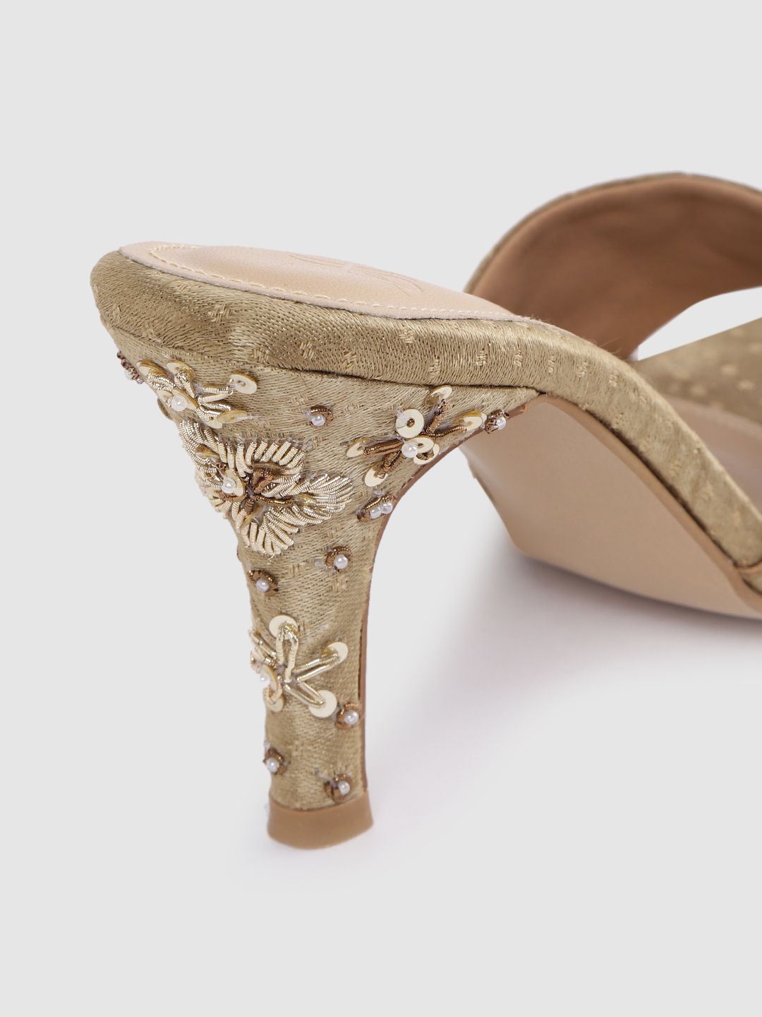 House of Pataudi Gold-Toned & Silver-Toned Embellished Handcrafted Slim Heels