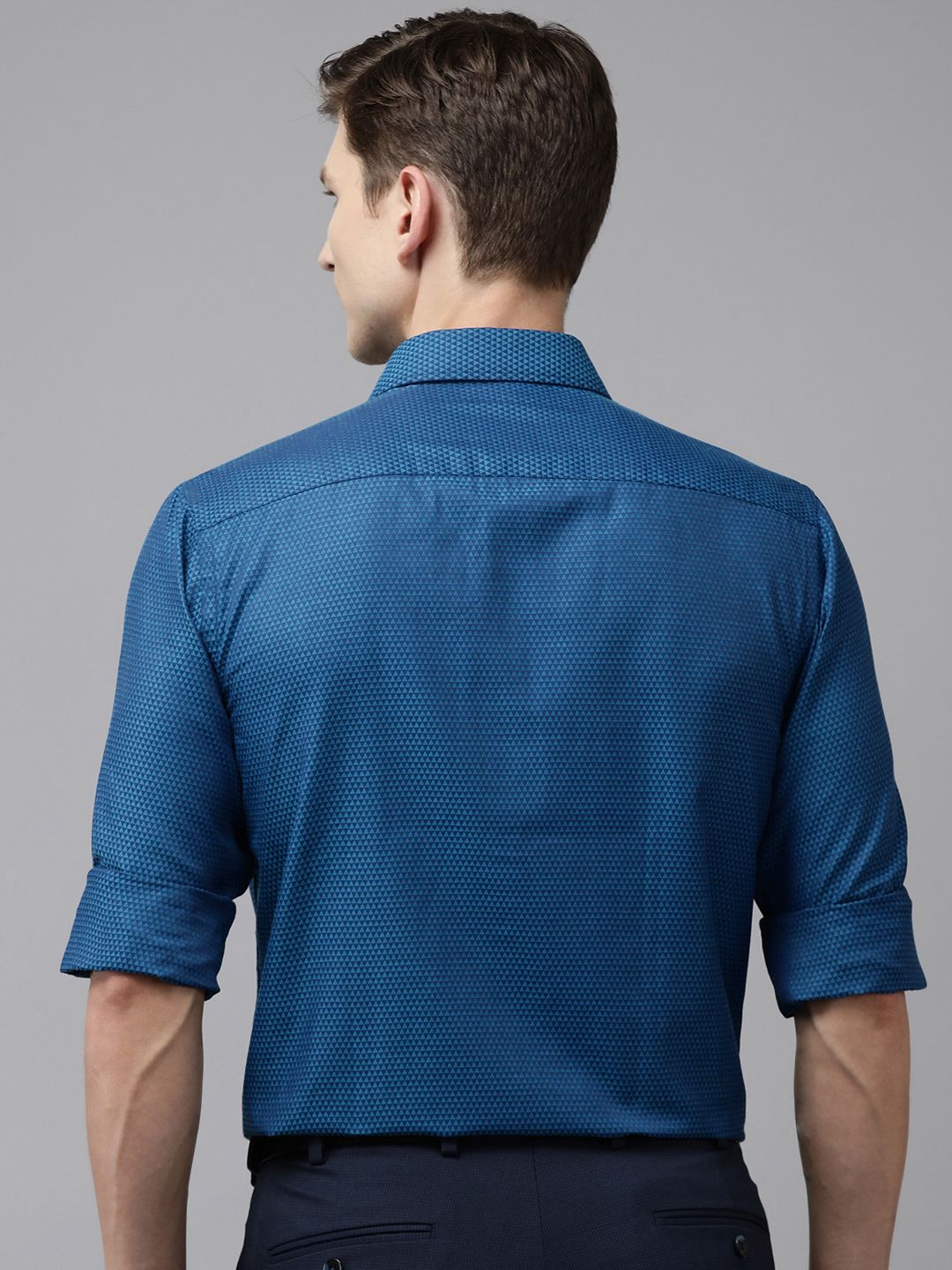 Park Avenue Men Slim Fit Formal Shirt