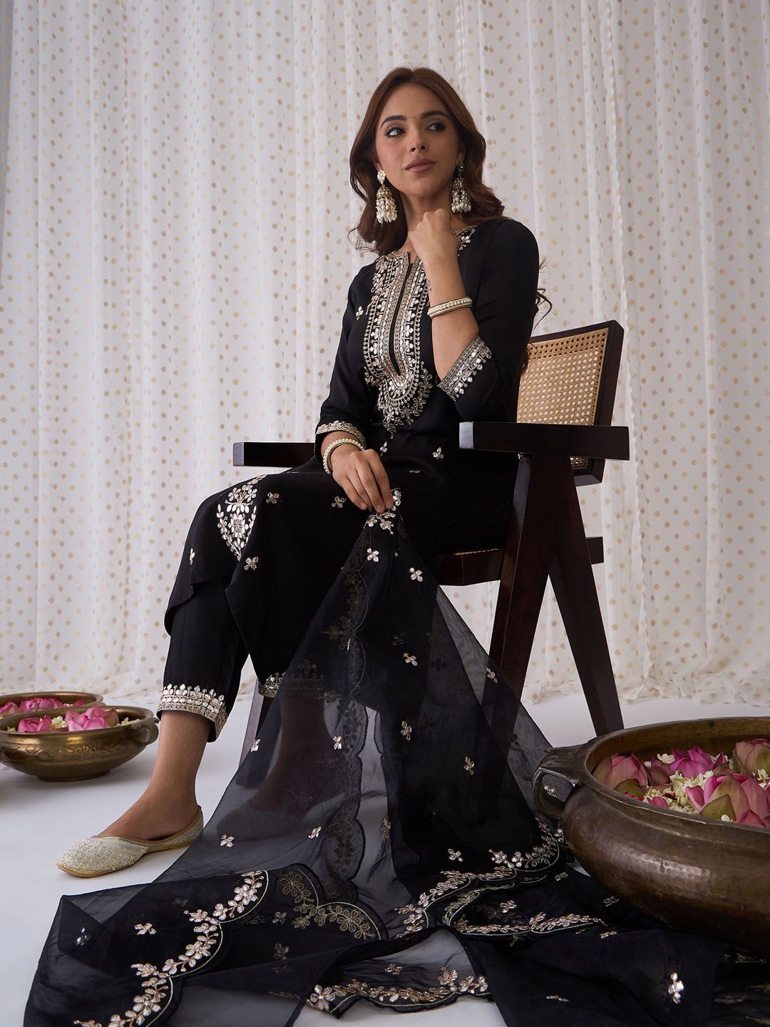 Indo Era Ethnic Motifs Embroidered V-Neck Thread Work Kurta with Trousers & Dupatta