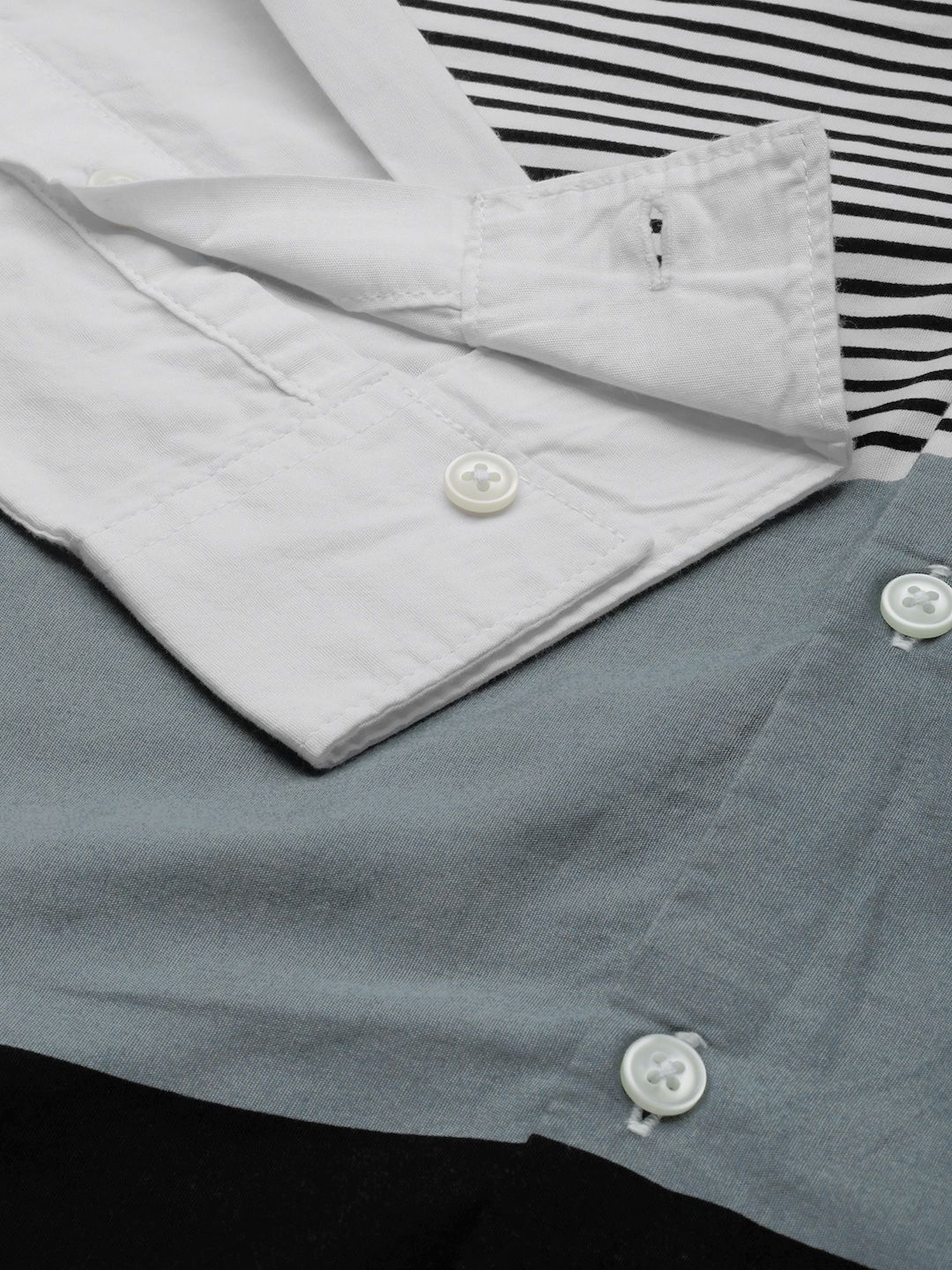 The Indian Garage Co Men Pure Cotton White & Grey Horizontal Striped Casual Shirt