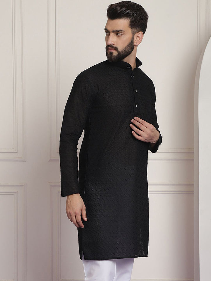 SOJANYA Men Pure Cotton Ethnic Motifs Embroidered Chikankari Kurta