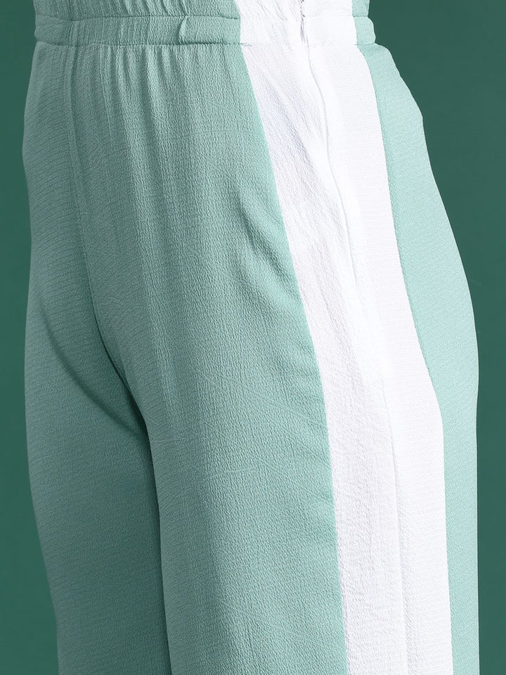 Dressberry Side-Stripe Detail Textured Trousers wit T-shirt Co-ords