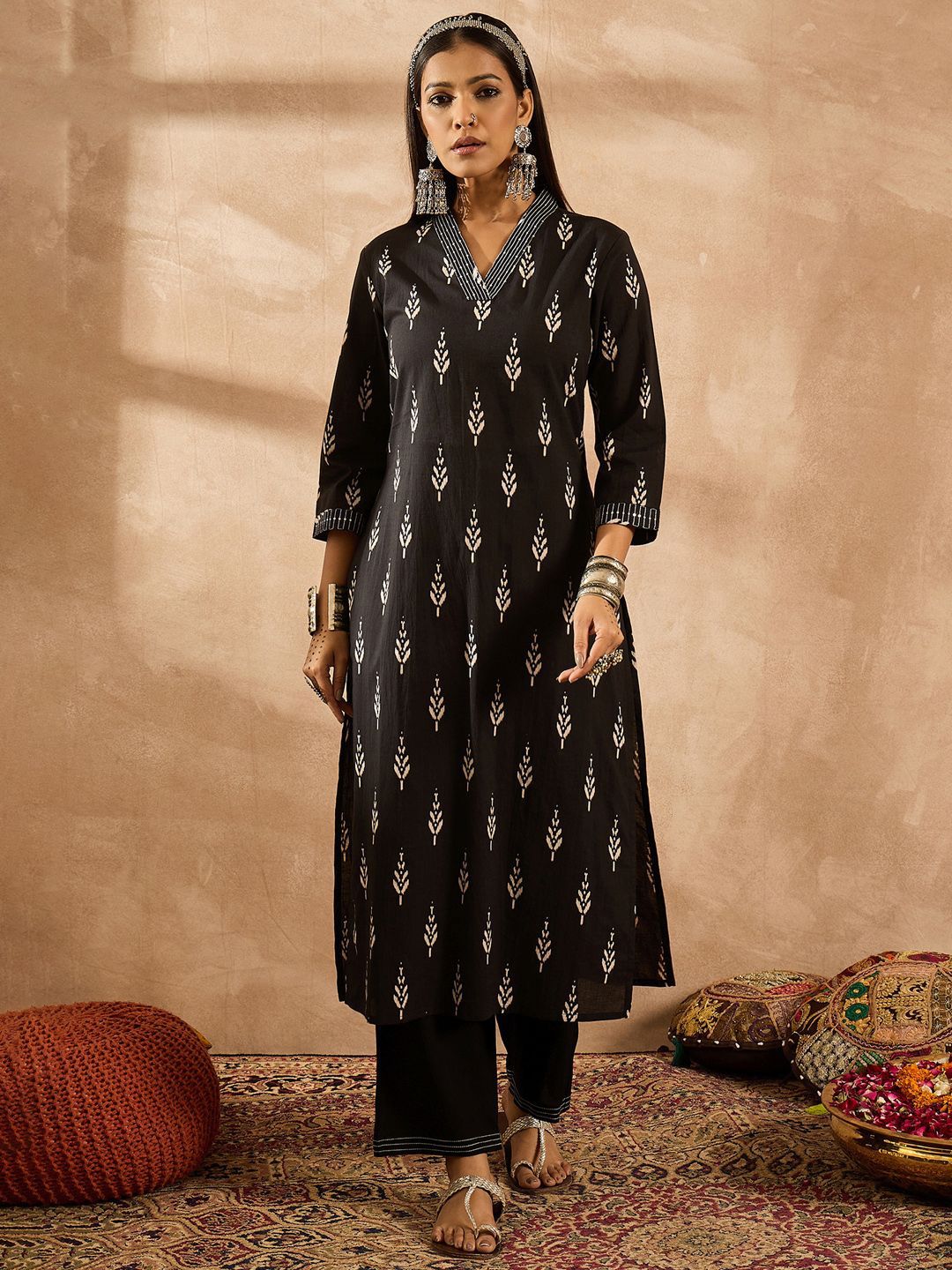 Indo Era Floral Printed V-Neck Pure Cotton Sequinned Straight Kurta