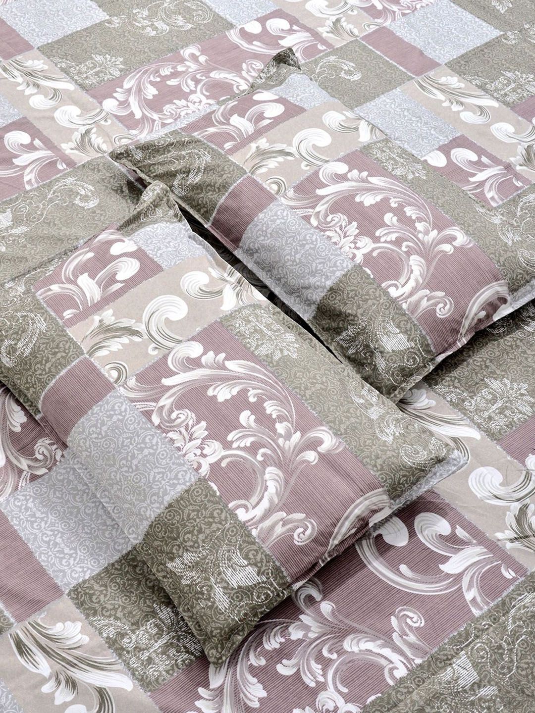 KLOTTHE Pink & White Printed 300 TC King Bedsheet With 2 Pillow Covers- 2.5 m x 2.25 m