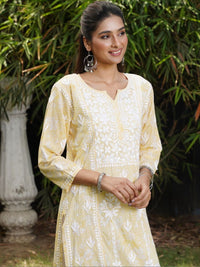 Rumah Wanita Chikankari Motif Etnik Bersulam Chikankari Cetakan Indie Kurta