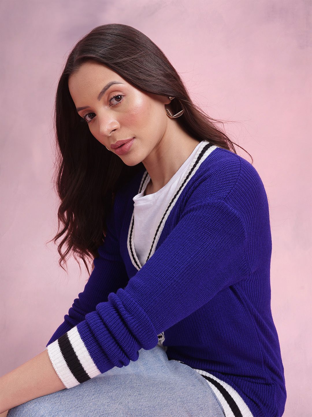 DressBerry Cardigan with Contrast Trims