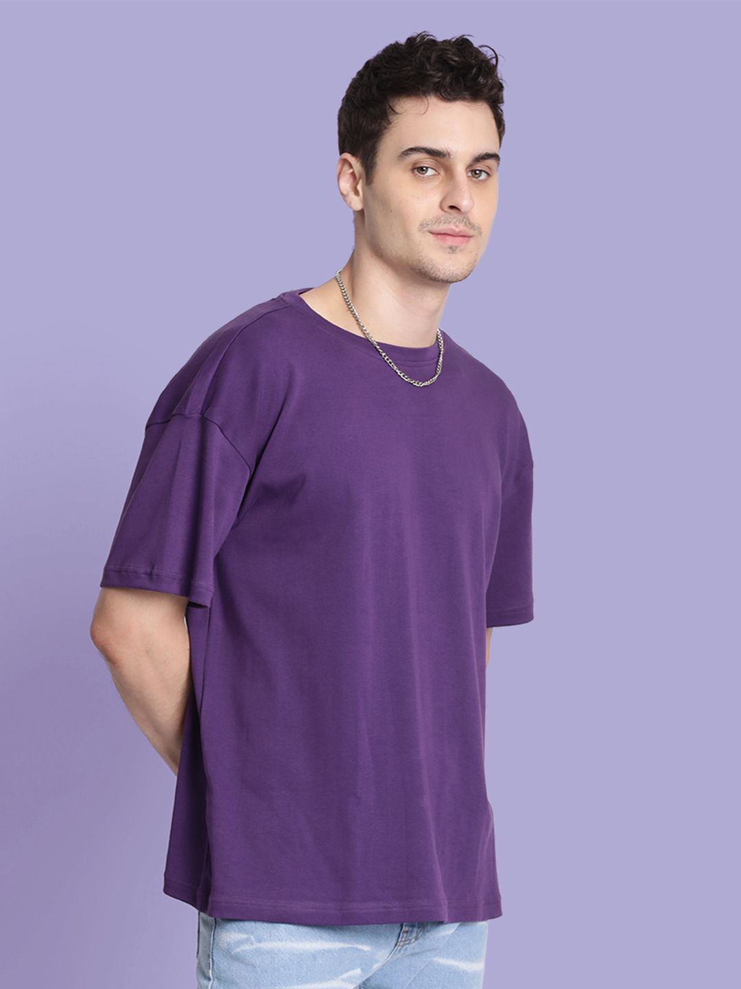 Bene Kleed Men Drop-Shoulder Sleeves T-shirt