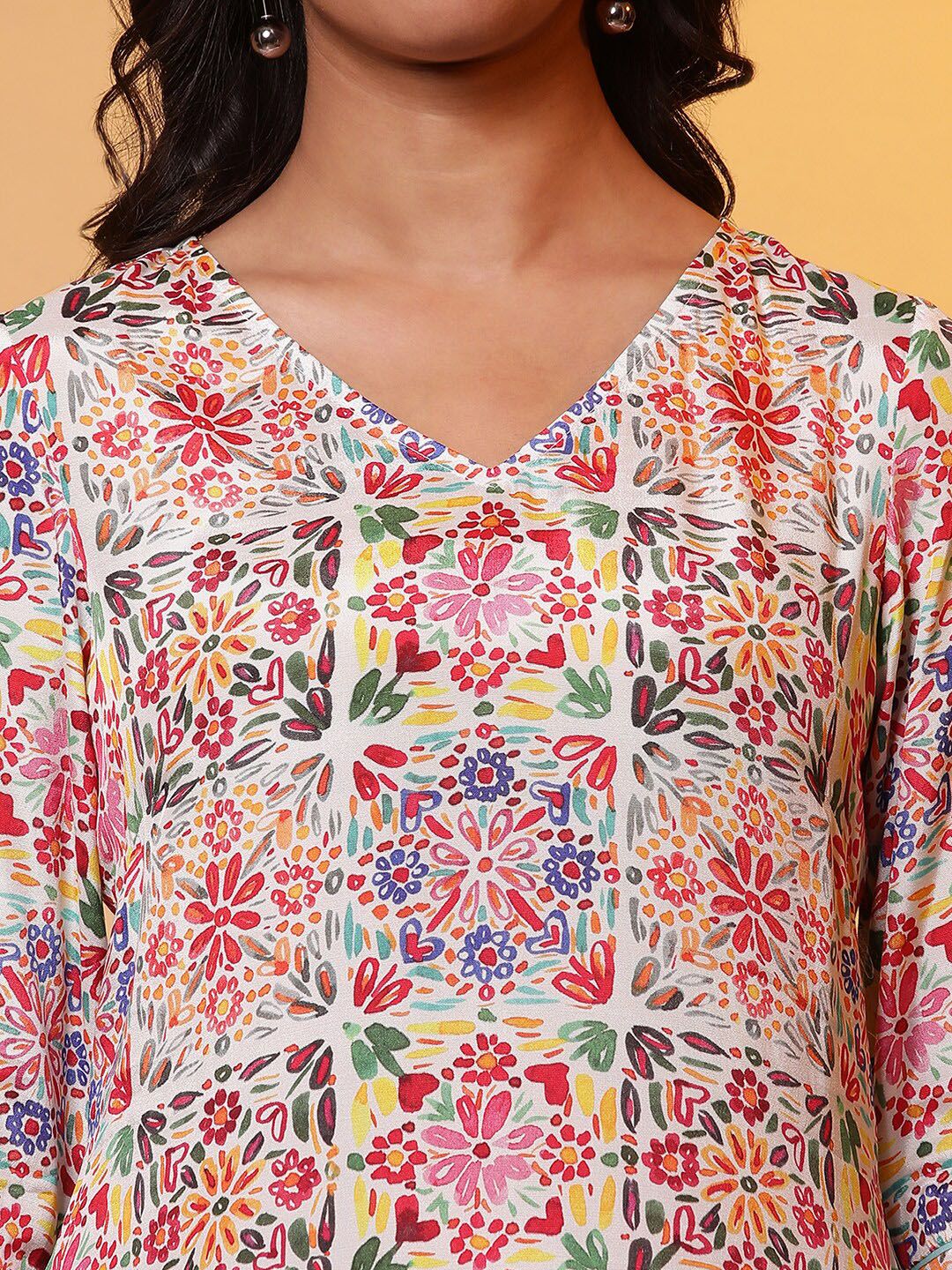 AURELIA  V-Neck Neck Three-quarter Floral Printed Kurta