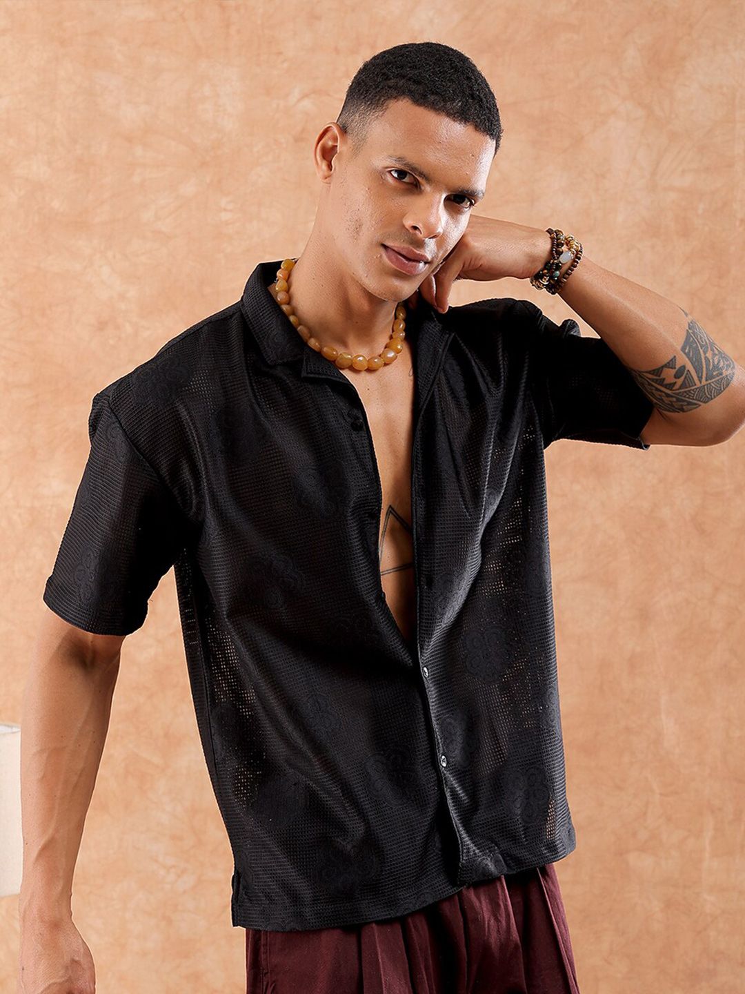 The Indian Garage Co Men Relaxed Fit Solid Warp Knit Lace Resortwear Shirt