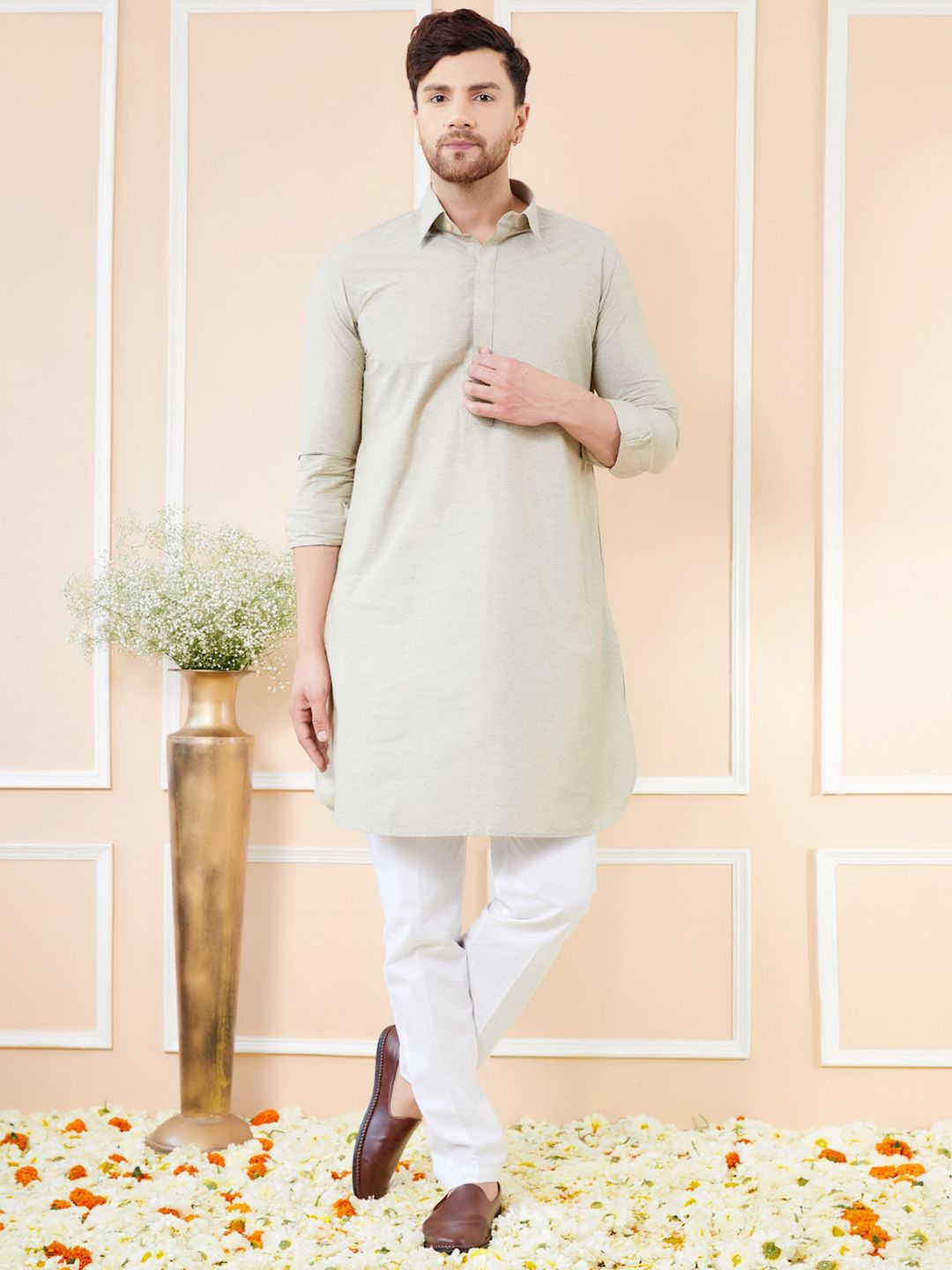 See Designs Regular Long Sleeves Shirt Collar Pure Cotton Kurta with Pyjamas