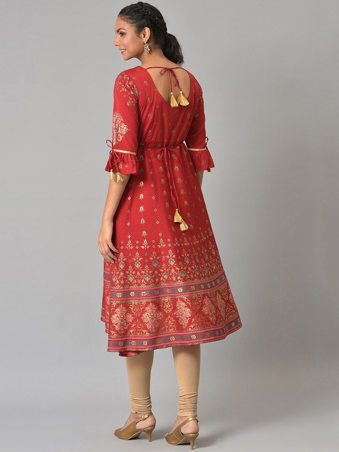 AURELIA Festive Floral Print Crepe Kurta